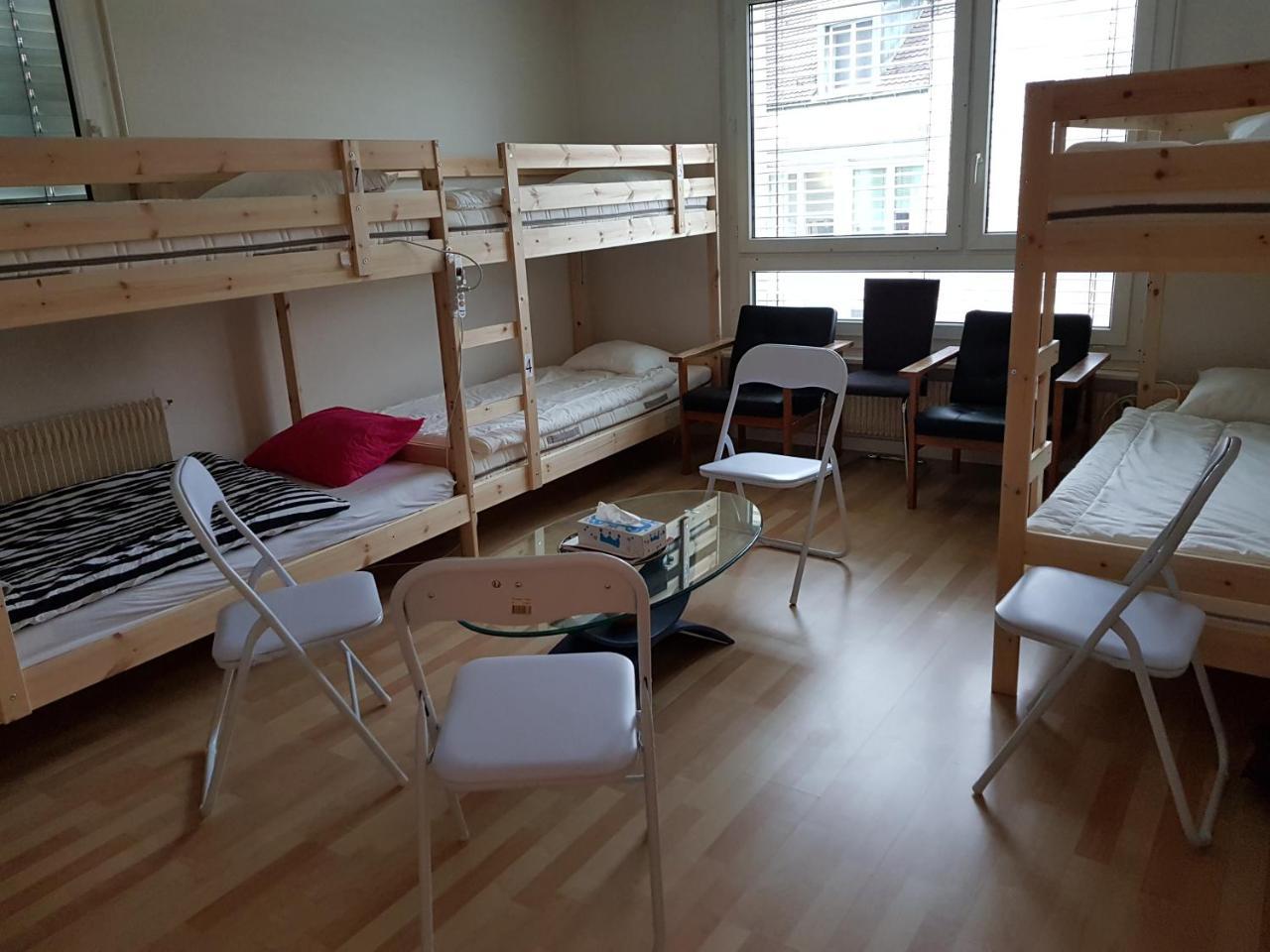 Budget Youth Hostel Oberengstringen Exteriér fotografie